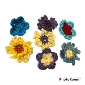Crocheted flowers